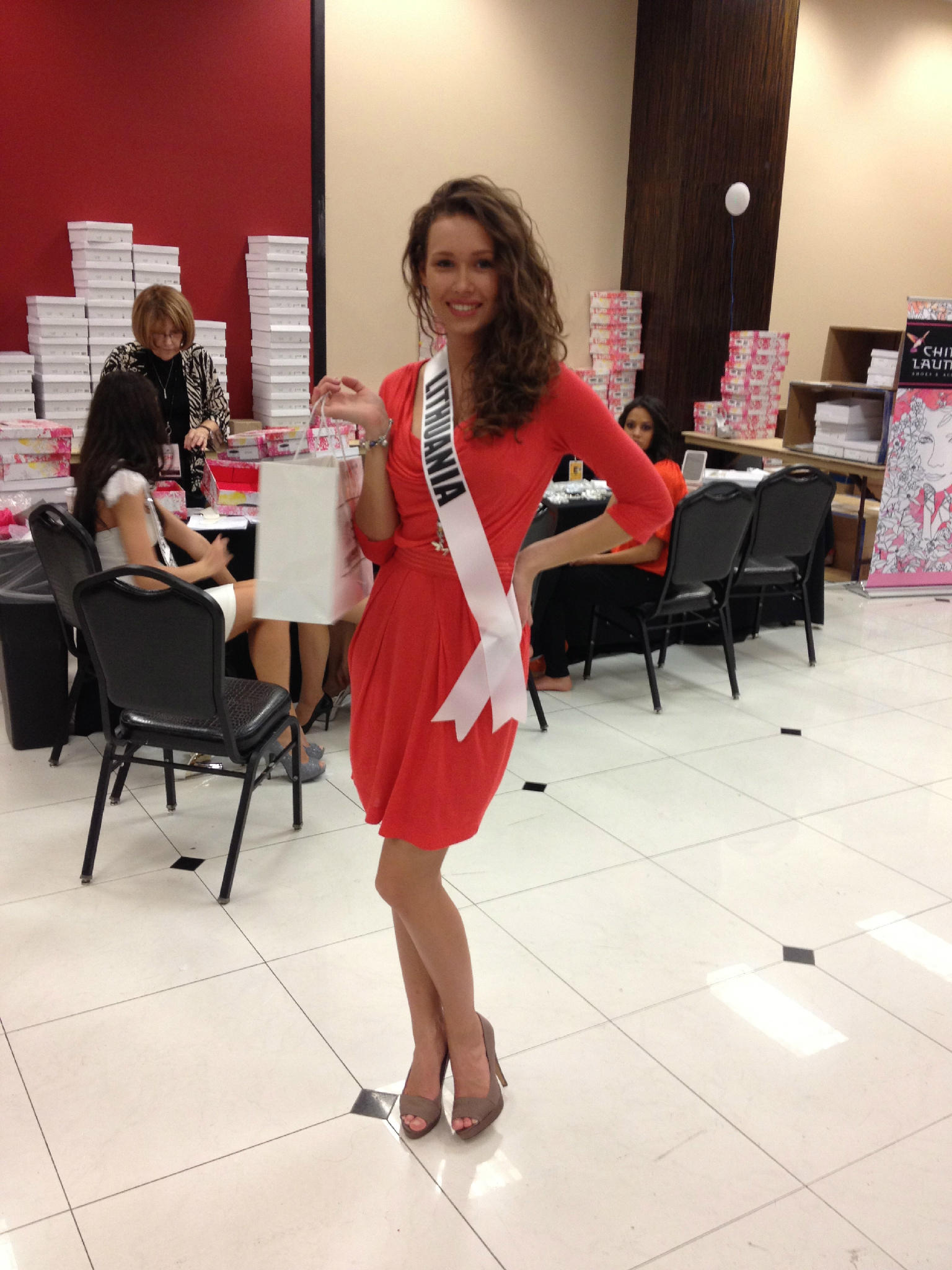 2012 l MISS UNIVERSE l ALL ACTIVITIES A9OKAQ0CEAA7ZyY