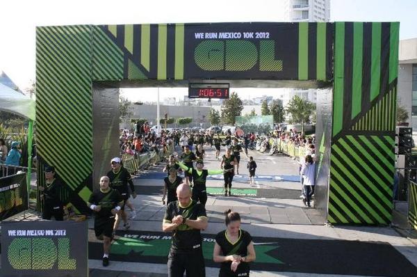 Avjon's tweet photo. “@MarkosGlez: @Avjon resumen de tu carrera?? #NikeRun 66 min x los 10K http://t.co/GuQFG8Oi