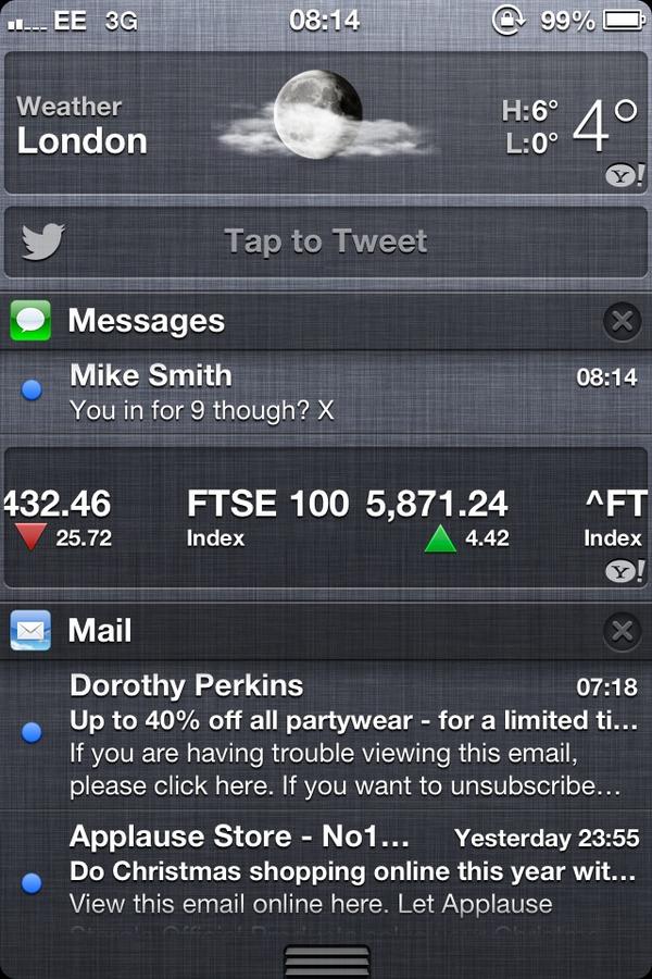 DanniiBaker's tweet image. Catching up on how the FTSE is doing on the way to work #probanker