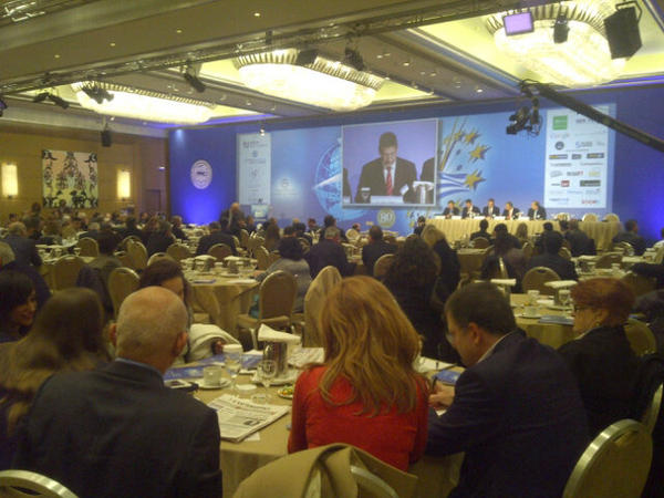 BondComGroup's tweet photo. Picture taken by @AmChamGr of the conference @BobApfel is speaking at today - http://t.co/XPFzZ55r