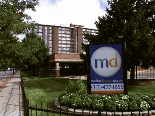 Apt_Chicago's tweet photo. Must see! 0 - 2 bedrooms, 1+ bathrooms in Chicago - $1121-$1829 http://t.co/1qYljGG9 http://t.co/oXIotEP4