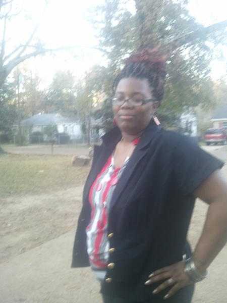 MzMeMe34's tweet photo. Me!!!! http://t.co/1gbyHNSD