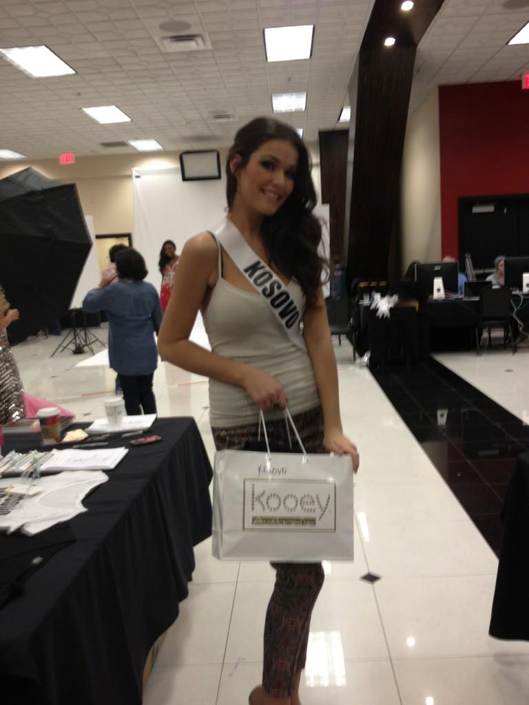 MISS UNIVERSE 2012 COVERAGE - AFTER THE PRELIMINARIES (The Heat is On!) - Page 16 A9Tpq45CYAAM0kk