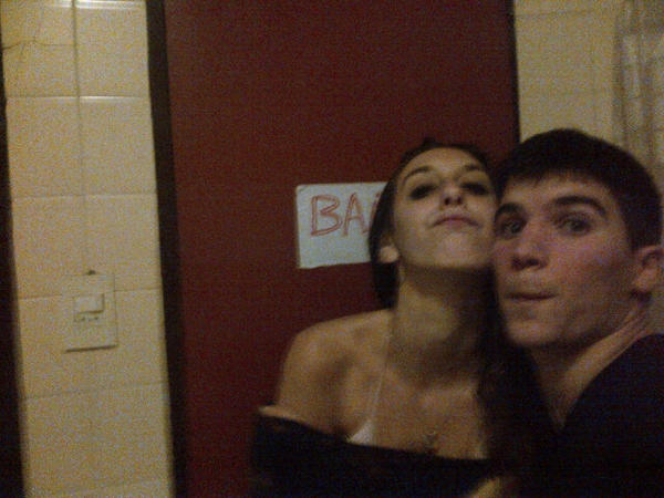 andynahmias's tweet image. @nikiblachman #LocoArts #Baño