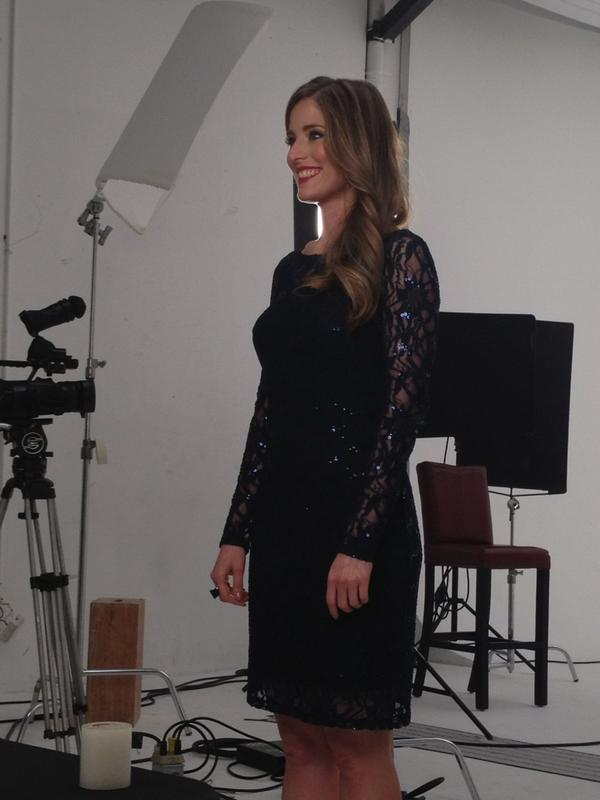  Maria Ines Grabando EstiloDF on E! con Leo García y Matías Novoa A9XyQnGCMAAA7k3