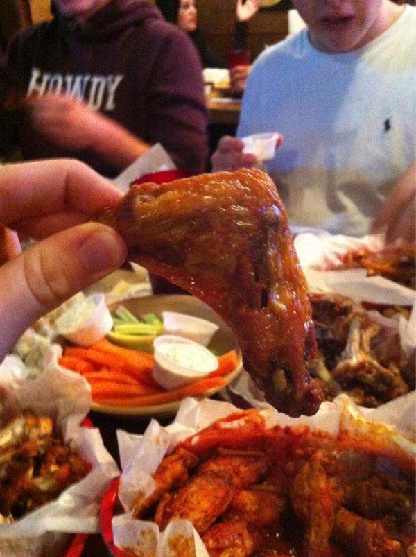 BrainMoss's tweet image. HEY GUYS THEY FRIED UP MY DICK