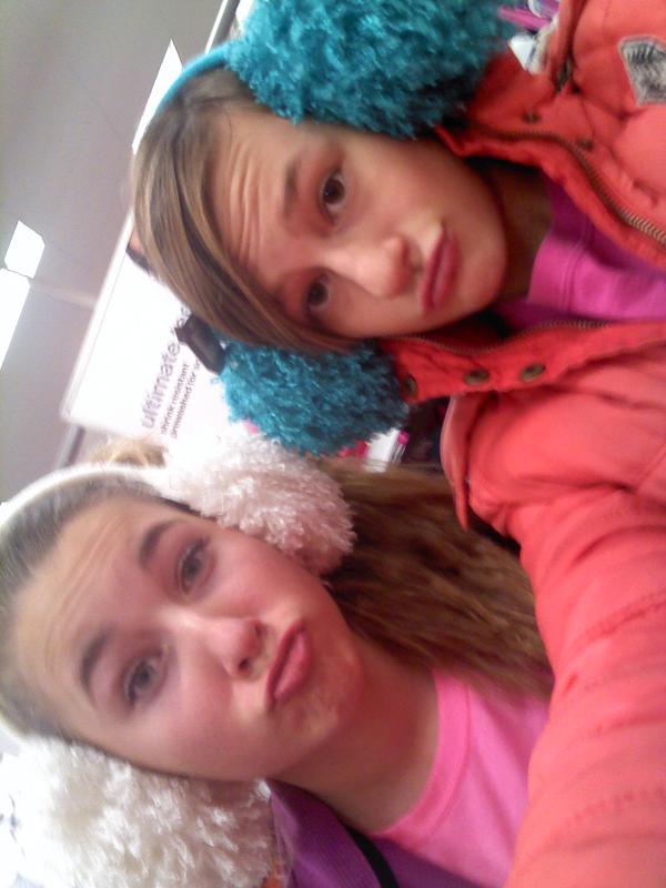 RennaEwing's tweet photo. ear muffs!!:)
#readyforwinter http://t.co/xOz8MSiE