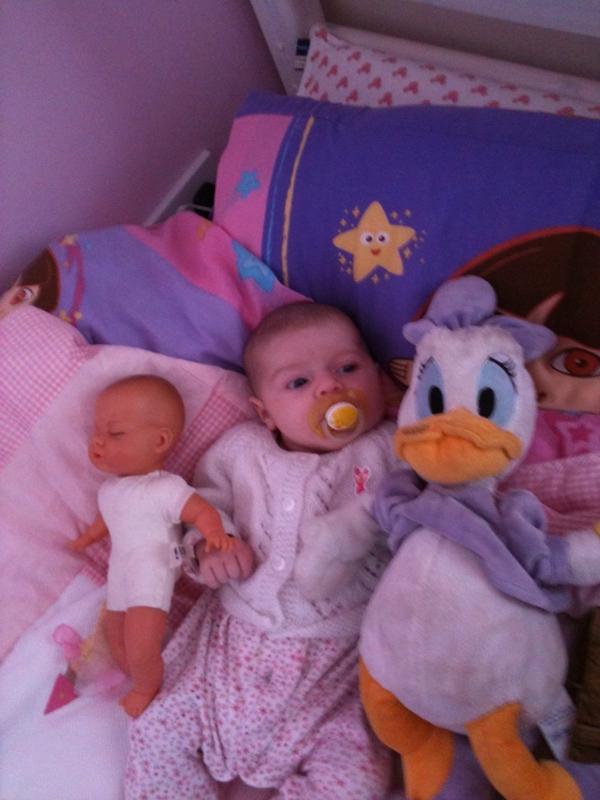 lexileavy's tweet photo. X http://t.co/TzeHUB0a