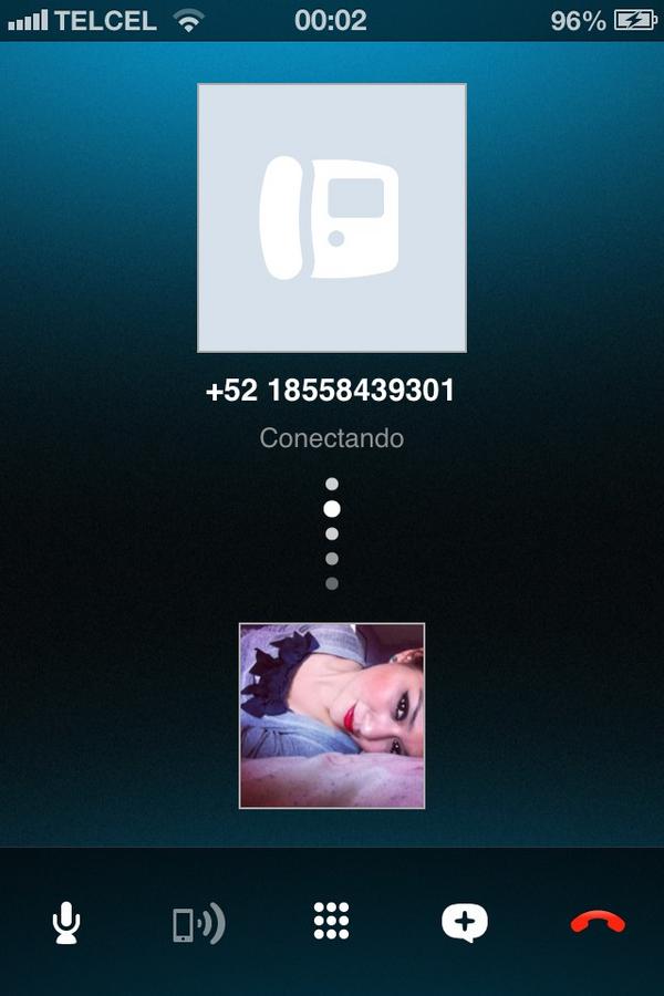 ximeAshklj's tweet photo. @ddlovato Tonight I want to see all #Lovatics working together and vote for CeCe. #VoteCeCe #Mexico #Skype (: 💚❤🎶 http://t.co/Ra2OgYh4