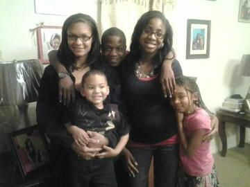 My family http://t.co/qydJSmWh<a href="/tag/paintjob"class="tags"><span>#paintjob</span></a><a href="/tag/csrracing"class="tags"><span>#csrracing</span></a>