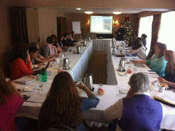 Jamie_MIUSA's tweet photo. Intl exchange professionals are gathered with MIUSA to discuss including students with #disabilities in their programs http://t.co/HhwlxM2b
