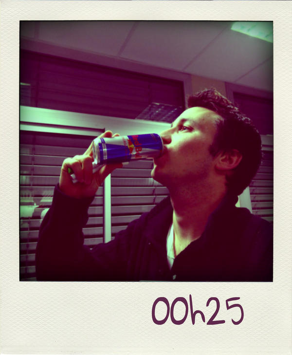 TJPnuitinfo's tweet photo. 00h25, Ya intérêt que ça nous donne des ailes !!!! #nuitinfo http://t.co/zGE4hx7s