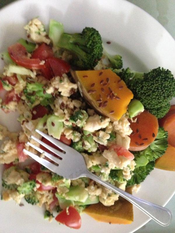 officialtravisj's tweet photo. Healthy fix for the day #vegies#gymfood http://t.co/Ojh5v7xg
