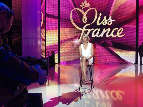 Official Coverage of the 66th election of Miss France 2013 for Pageant-Mania - girls in Limoges, Limousin, France - Page 4 A9gwKj9CIAADOh5