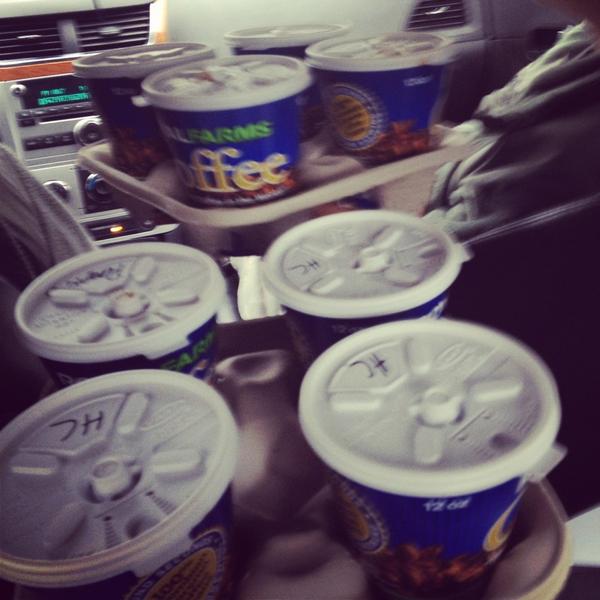 simplyjess12's tweet photo. I did a good deed today! Took hot chocolate and coffee to random construction workers! http://t.co/AGLX5rUX