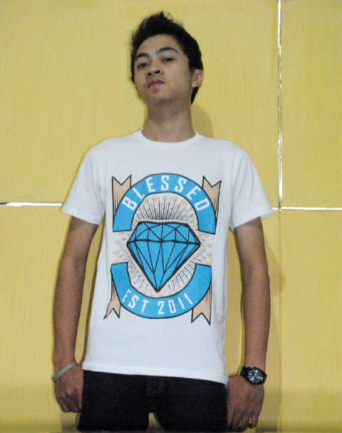 Blessed_co's tweet photo. "Diamond II" @blessed_co size S M L Rp85000 (model wearing size M) http://t.co/psRcbu6l