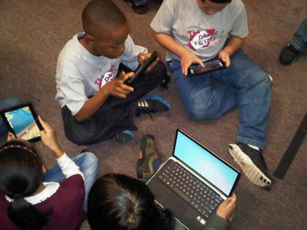 DRSadler's tweet image. Is it #ReaperTech indoctrinating the kids?! Nah, downtime at #WheelerGAFFL waiting for the next round Go KCSMA Knights!