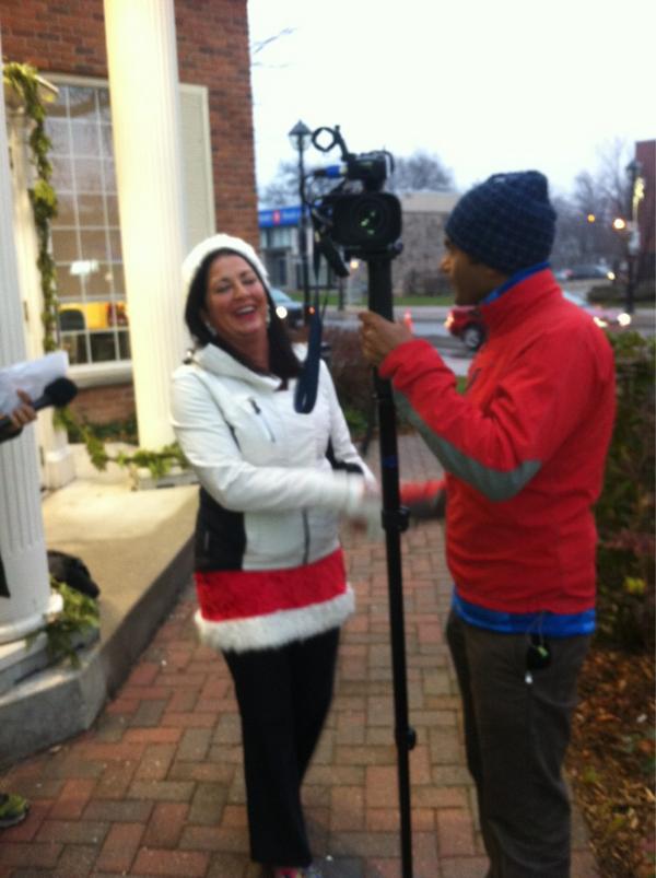 SantaFiveK's tweet photo. Can't wait to see the final piece @CanadianRunning such a wonderful chat! #SantaFiveK http://t.co/aHzCdFkW