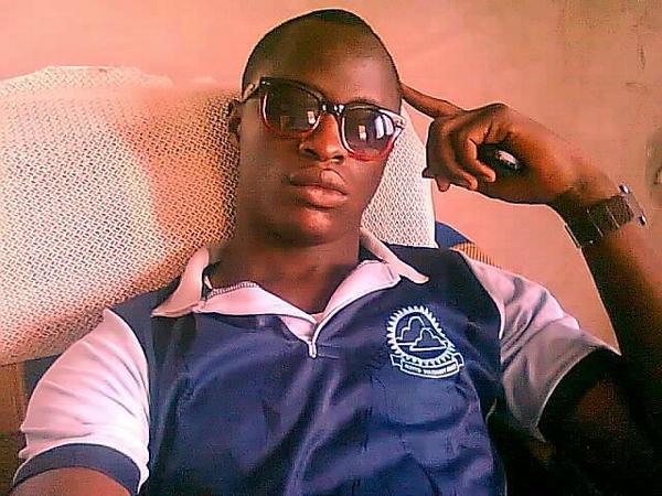 Adaption05's tweet image. Hapi weekend