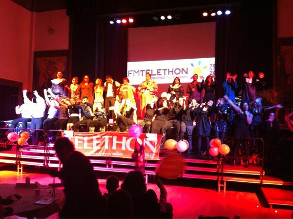 glechequer's tweet image. Encore une belle soirée pour se battre ! #Telethon2012 #Montreuil
