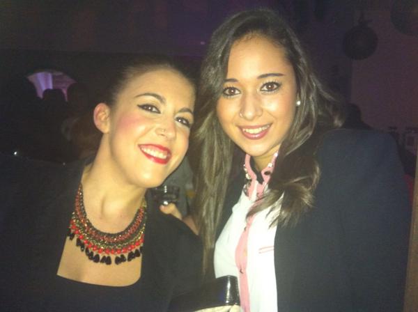 Elixabet5's tweet photo. @Yanira1301 y @monicapardoo en saboa http://t.co/J0hIeK2L