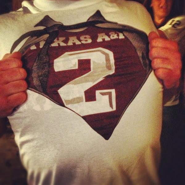 TamuHighlights's tweet image. I will NEVER forget this night! #Heismanziel #Northgate #12thMan #History