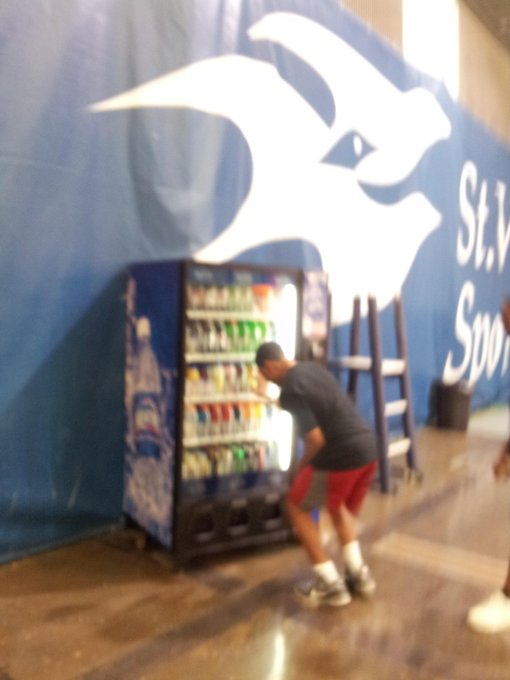 Sting lmao @Michael_Niikee , @Tandy000 http://t.co/2E7qPq1<a class="tags" target="_blank" title="On Twitter" href="/?out=eyJ0eXAiOiJKV1QiLCJhbGciOiJIUzUxMiJ9.eyJpYXQiOjE3MjYxMTE5NjQsImlzcyI6InR3cG9ybnN0YXJzLmNvbSIsIm5iZiI6MTcyNjExMTk2NCwiZXhwIjoxNzU3NjQ3OTY0LCJyZWRpcmVjdF91cmwiOiJodHRwczovL3R3aXR0ZXIuY29tL01pY2hhZWxfTmlpa2VlIn0.IVgzUzBKL_GPcPPGQtoxFVNvXfZ0oujli5HrMiHjnwQYxVi0-ckQs7EBbcN1MGCm583pQvSX4M4gTK0BZtiZcA">@Michael_Niikee</a><a class="tags" target="_blank" title="On Twitter" href="/?out=eyJ0eXAiOiJKV1QiLCJhbGciOiJIUzUxMiJ9.eyJpYXQiOjE3MjYxMTE5NjQsImlzcyI6InR3cG9ybnN0YXJzLmNvbSIsIm5iZiI6MTcyNjExMTk2NCwiZXhwIjoxNzU3NjQ3OTY0LCJyZWRpcmVjdF91cmwiOiJodHRwczovL3R3aXR0ZXIuY29tL1RhbmR5MDAwIn0.uTK7YvGawJddJ2FEEnZ1FplnorUtLgcsauHcfZozqTzILipoInM59WVAFoWii5uhzwWnptuGMkg0xOiVkCJywg">@Tandy000</a><a href="/tag/sting"class="tags"><span>#sting</span></a>