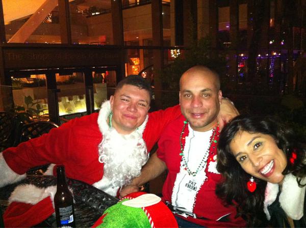 SantaPubCrawlSA's tweet photo. Last call http://t.co/CowL4aov
