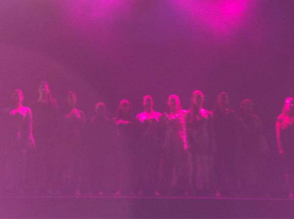 MissGrenet's tweet image. Répétition spectacle de danse des filles pour le #Telethon2012 cet après midi continuez le #3637