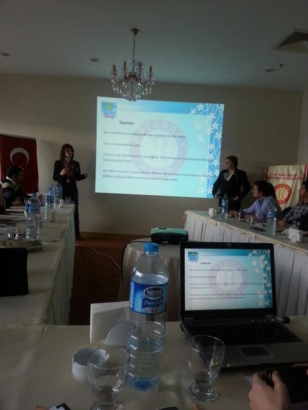 Rotaract Eğitim Seminerinden  <a href="/rotaract2440/">2440. Bölge Rotaract</a>