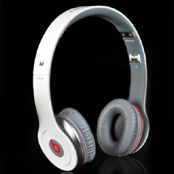 airjordansnow's tweet image. beatsbydrdre-eur.com
Monster Beats By Dr Dre Solo HD With Controltalk Headphones White 
$129.95 Save: 46% off