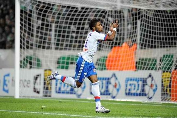 theo75018's tweet photo. @MichelBastos11 golazo http://t.co/NY2srMj1