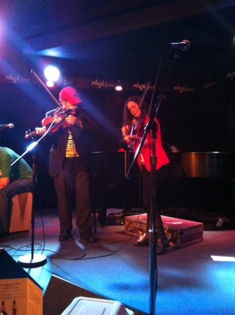 madisonviolet's tweet image. Played a few unexpected tunes with my brother at Hugh's Room! A little Xmas family reunion on stage. #ashleymacisaac