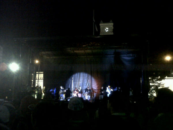 Si te falta alguna duda que la plata es tripera mirate el mastil!