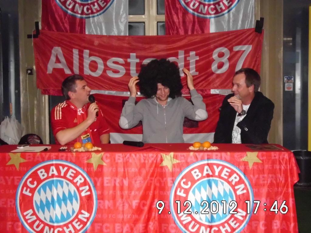 A9vPNmICUAA6mnl.jpg:large