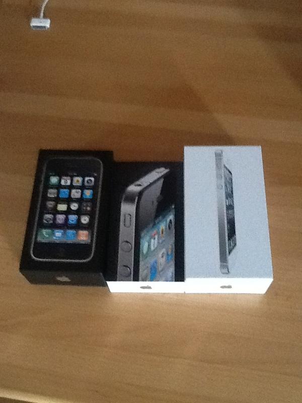 iOS_4_ever's tweet image. iPhone 5 is here :)