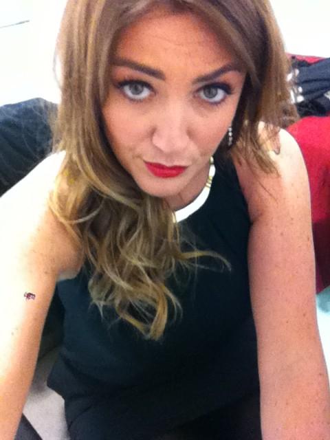ChiaraMaci's tweet photo. Qui Roma. Pronta per entrare in studio! #worldsecond http://t.co/Sz0w8yBx