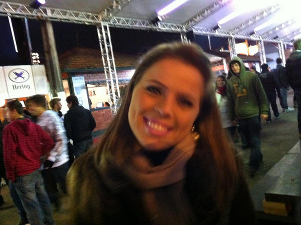 thaibv's tweet photo. ''Jamais se arrependa das coisas que já te fizeram sorrir.'' http://t.co/364vbMbC