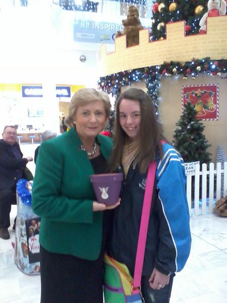 pixipots's tweet photo. @Foroige twas a great day for pixipots on friday :) http://t.co/nqOcaVuZ
