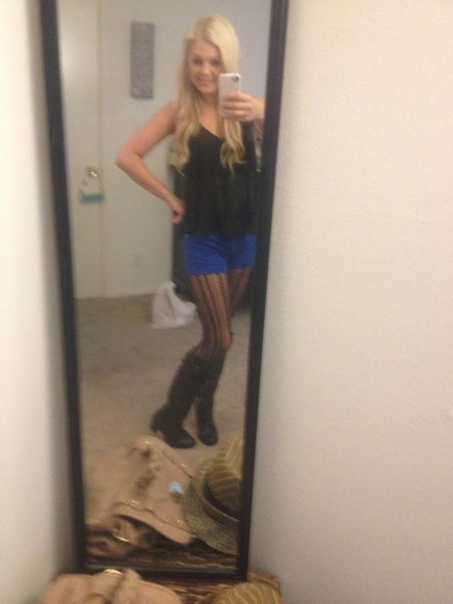 #sundayoutfit :) http://t.co/tGOWeXfm<a href="/tag/sundayoutfit"class="tags">#sundayoutfit</a>