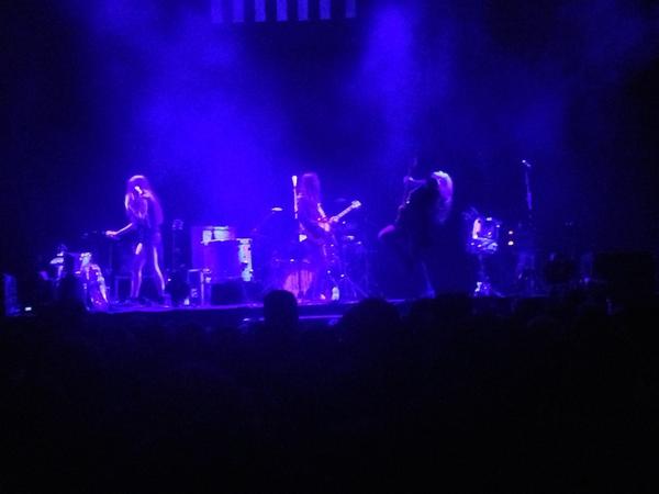 deathatsea's tweet image. So proud of our @HAIMtheband girls. They killed it in #liverpool tonight. Our babies all growns up. Safe home you guys