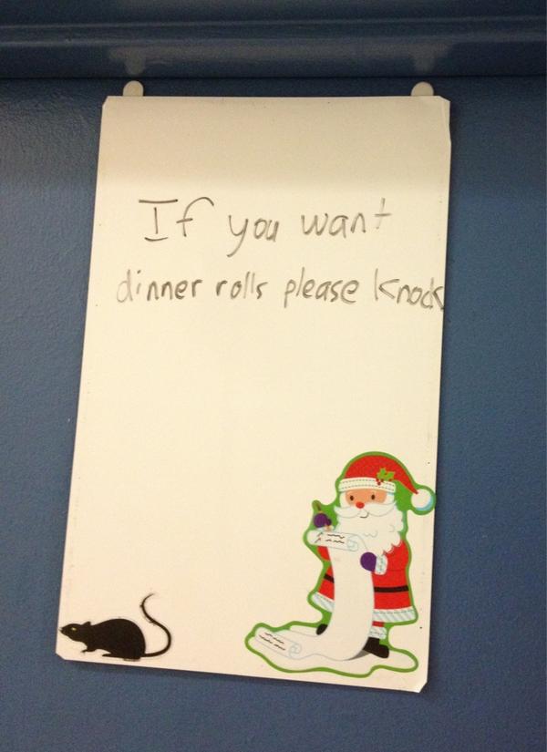 k_caroselli's tweet image. #culinaryproblems 😂😂😂😂