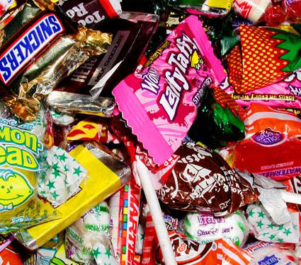 BushTeamMidMad's tweet photo. Get ur kids training for the classic candy pick up!No rules madness. 4 Days until the main event! http://t.co/9msLfDwERf
