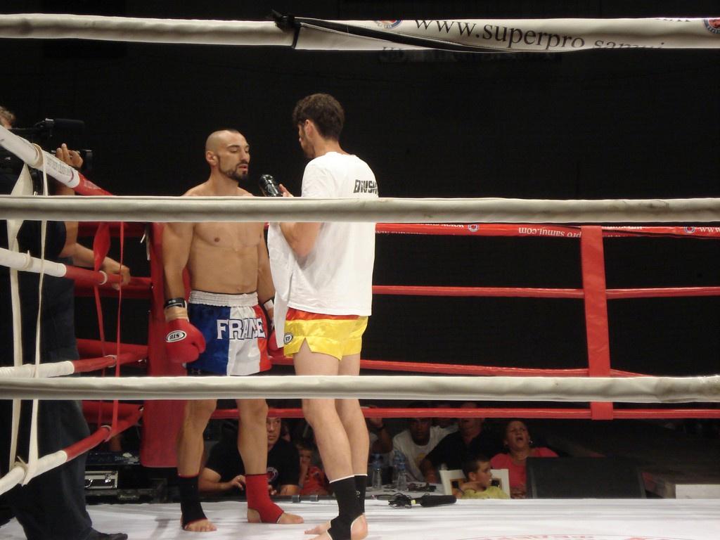EnfusionTV's tweet photo. Enfusion III Ohrid Sportcentre Biljanini Izvori the 1th event. (6) Sammy in the corner with David. http://t.co/qJmbgsQ