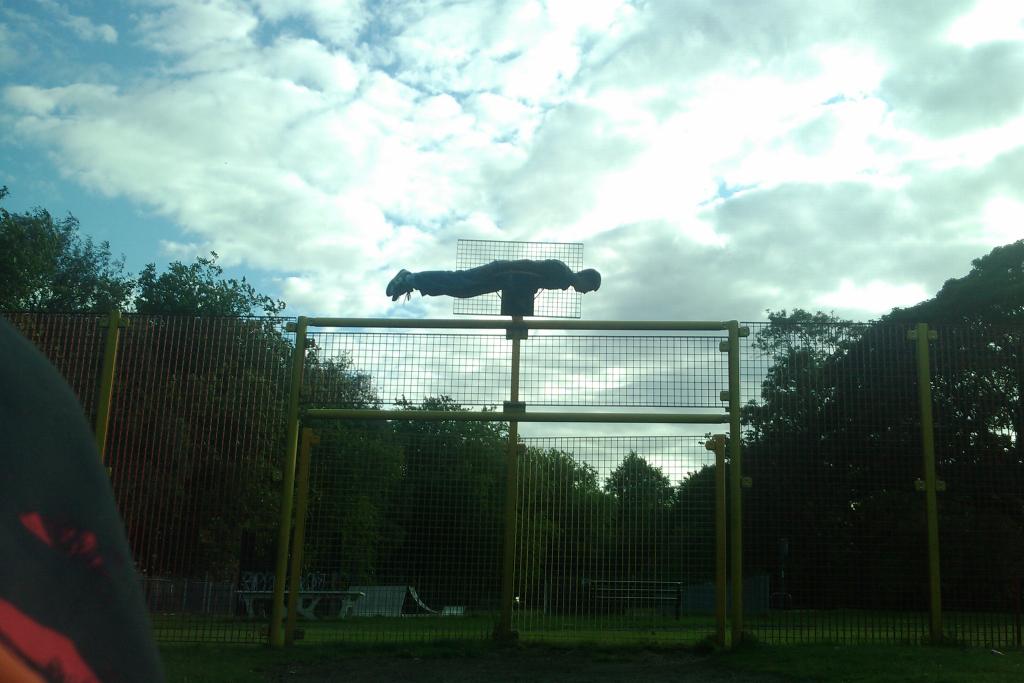 JusPlankin's tweet photo. BasketPlank. http://t.co/nvWEW9G
