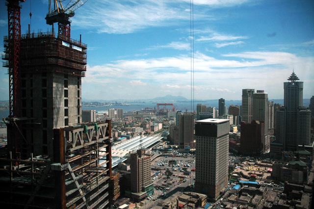 오호...이미지 추가 기능!! 내가 찍은 건 아니지만, 맑았던 대련 하늘