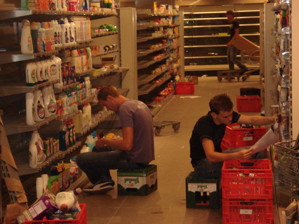 Alles moet volgens schappenplan worden ingepakt