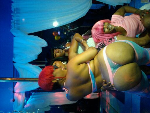 Watch LUSCIOUS LOUIS's leaked NSFW photo on TwXstars