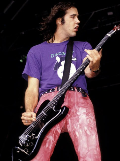 kurdt kobain on Twitter: "Krist Novoselic wearing his fabulous pink pants at Reading, 08/23/1991