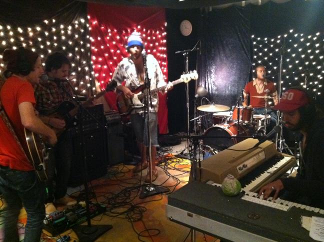 kexp's tweet photo. Coming up in 15 minutes, it's @TheDevilWhale LIVE on KEXP! 90.3 FM Seattle / Streaming KEXP.ORG http://t.co/j1CN2yR